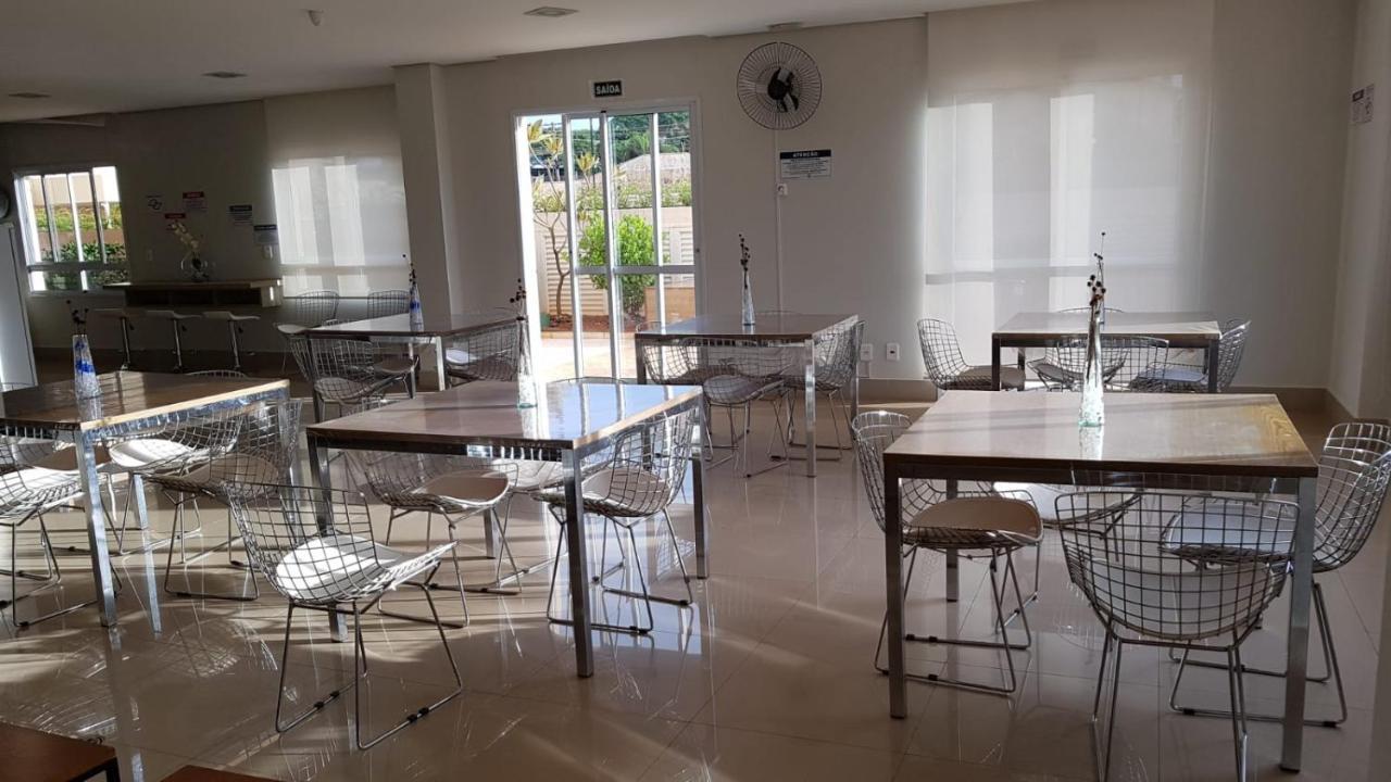 Flat Com Wifi, Pisicina E Estacionamento Apartment